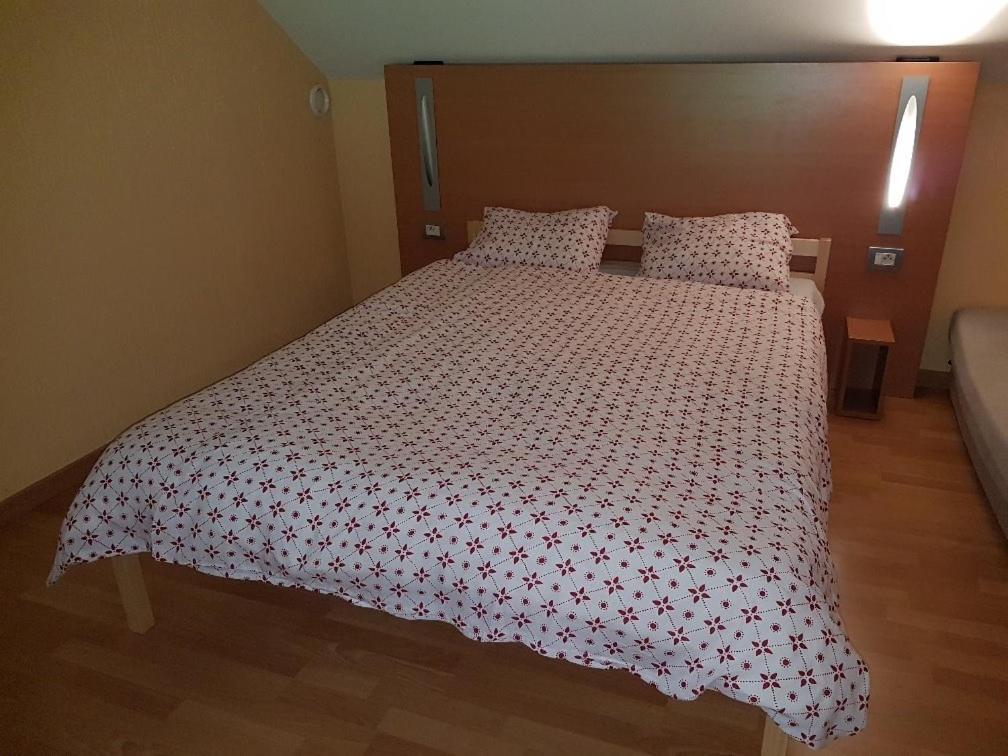 Zonnig Appartement Golf Van Durbuy Luaran gambar